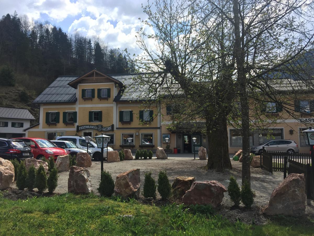 Metzgerwirt Vieh Heli Hotel Bad Goisern Bagian luar foto